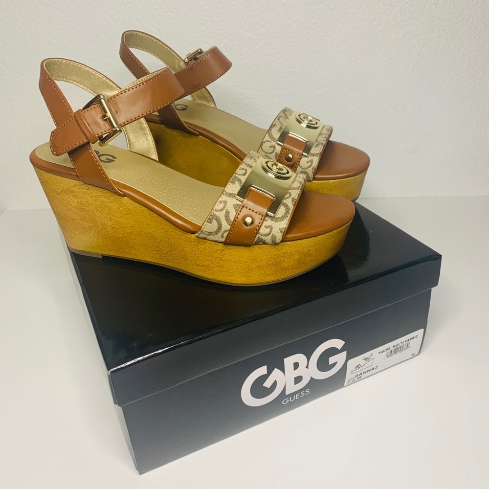 Guess Wedge